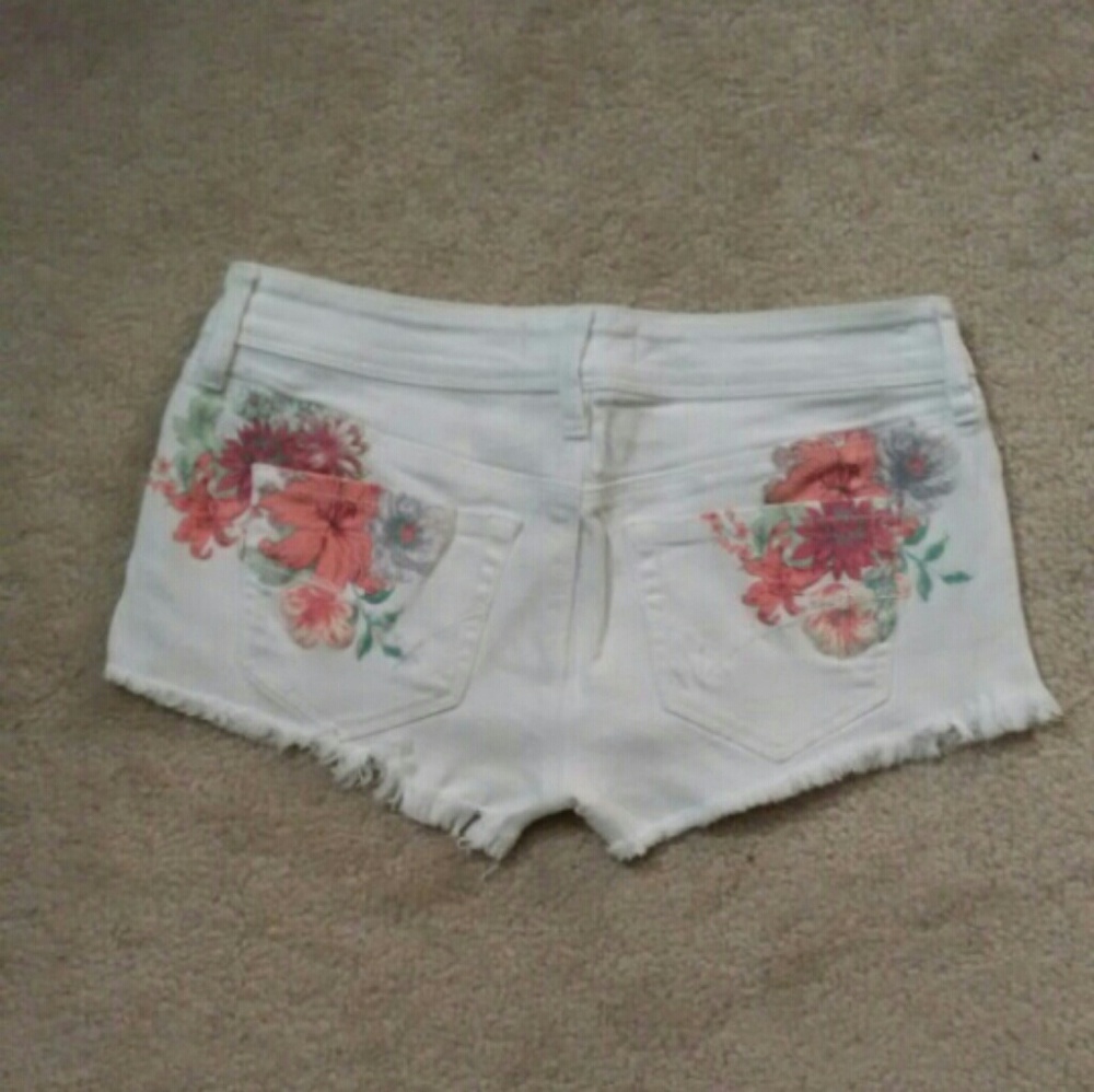 bullhead jean shorts - Picture 2 of 2